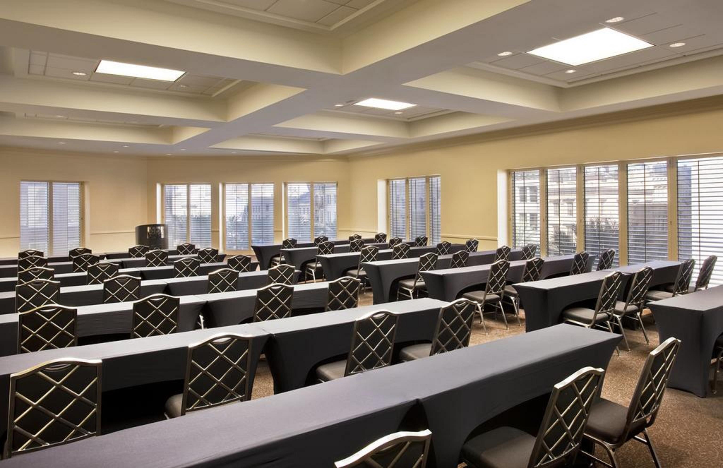 Sheraton New Orleans Hotel Екстериор снимка