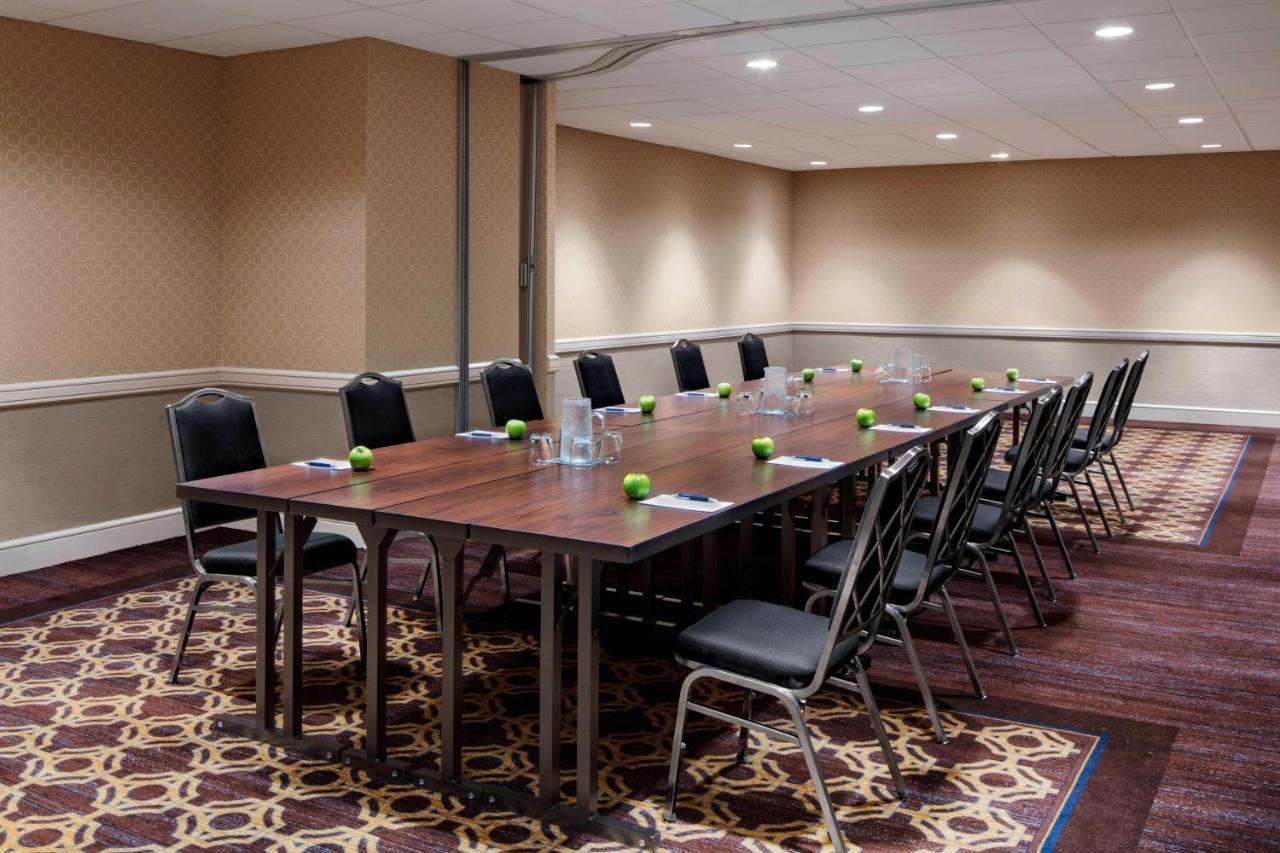 Sheraton New Orleans Hotel Екстериор снимка
